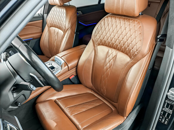 2021 BMW X7 30d I (G07), чёрный, 9200000 рублей - вид 21