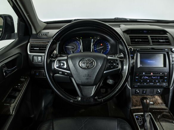 2016 Toyota Camry VII (XV50) Рестайлинг, чёрный, 1947000 рублей - вид 9