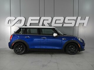 2020 Mini Hatch Cooper III (F55/F56) Рестайлинг, синий, 2499000 рублей, вид 5