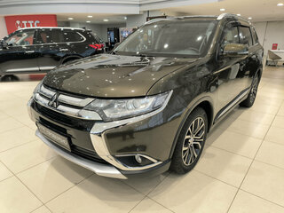 2017 Mitsubishi Outlander III Рестайлинг 2, коричневый, 2280000 рублей, вид 1