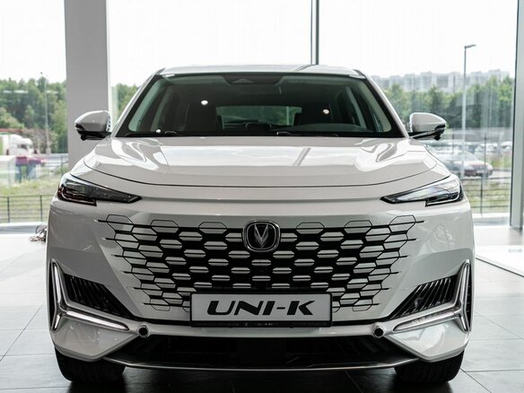 2024 Changan UNI-K, белый, 4699900 рублей - вид 3