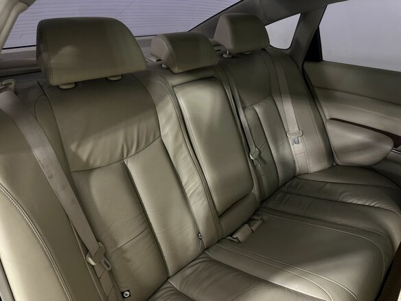2011 Nissan Teana II (J32) Рестайлинг, белый, 750000 рублей - вид 15