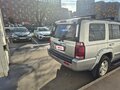2007 Jeep Commander, серебристый, 1400000 рублей - вид 2