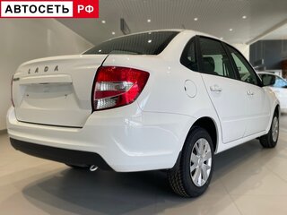 2026 Lada (ВАЗ) Granta I Рестайлинг, белый, 1096000 рублей, вид 2