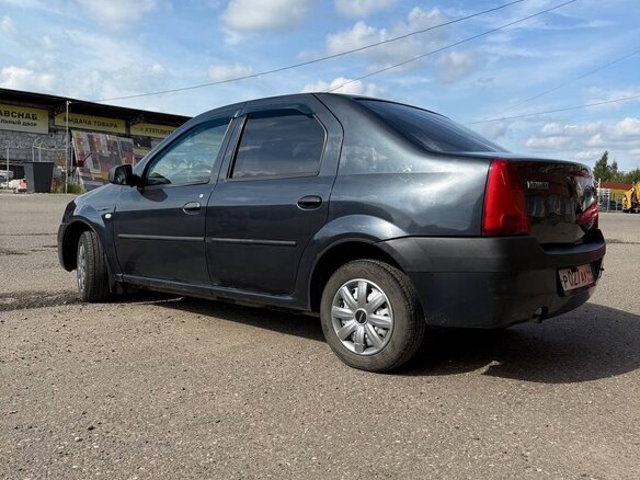 2009 Renault Logan I, серый, 350000 рублей - вид 3