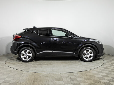 2019 Toyota C-HR I, чёрный, 1879700 рублей, вид 4