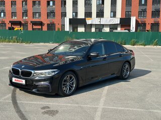 2019 BMW 5 серии 530i xDrive VII (G30/G31/G38), чёрный, 3800000 рублей, вид 4