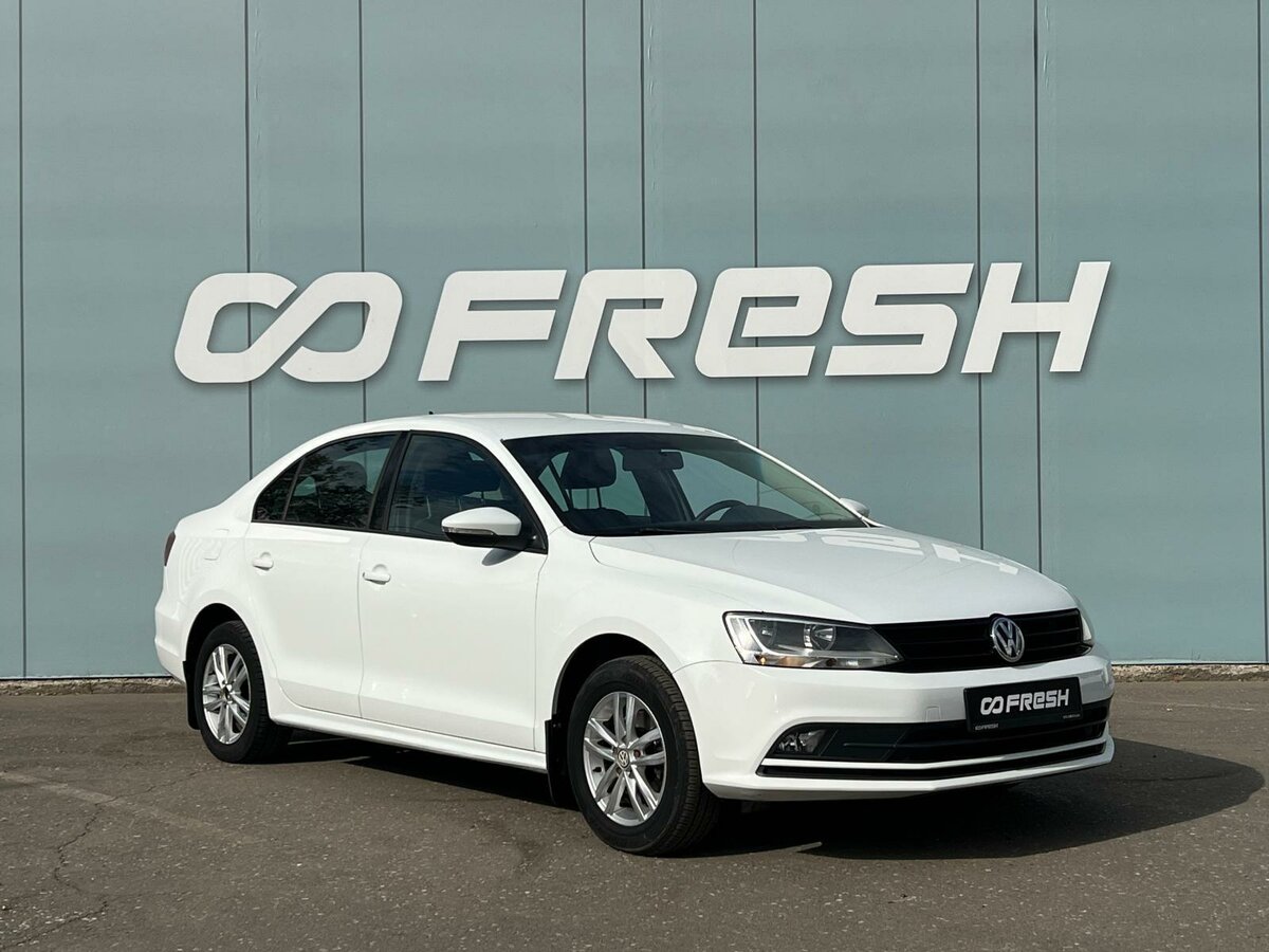 Открыть фотографии: Volkswagen Jetta VI Рестайлинг