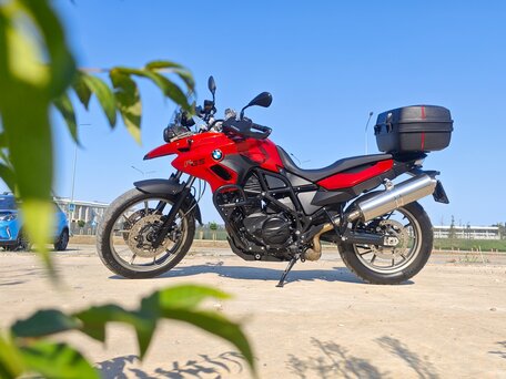2013 BMW F 700 GS, красный, 635000 рублей, вид 1
