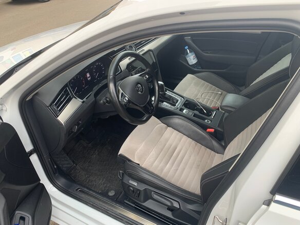 2017 Volkswagen Passat B8, белый, 2200000 рублей - вид 6