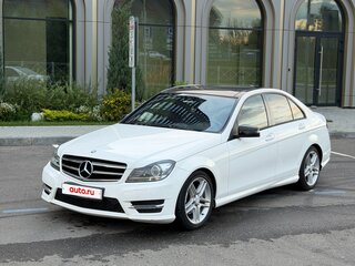 2012 Mercedes-Benz C-Класс 180 III (W204) Рестайлинг, белый, 1800000 рублей, вид 1