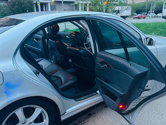 2006 Mercedes-Benz E-Класс 200 III (W211, S211), серебристый, 750000 рублей - вид 14