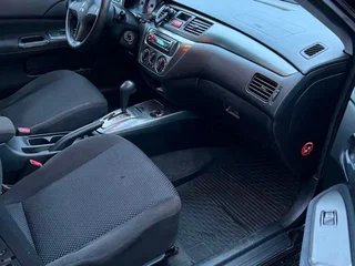 2007 Mitsubishi Lancer IX Рестайлинг, чёрный, 300000 рублей, вид 4