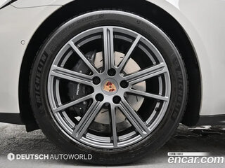 2026 Porsche Panamera 4 III, серый, 22200000 рублей, вид 5