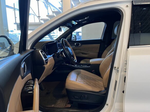 2021 Kia Sorento IV, белый, 3790000 рублей - вид 13