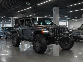 2020 Jeep Wrangler IV (JL), чёрный, 5100000 рублей, вид 2
