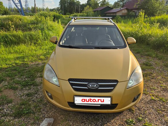 2009 Kia Ceed I, жёлтый, 620000 рублей