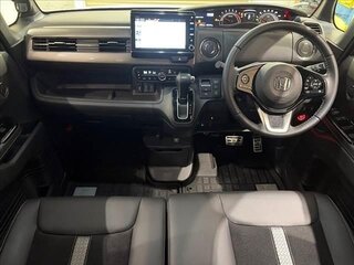 2021 Honda N-BOX II Рестайлинг, белый, 715009 рублей, вид 5