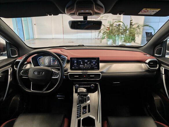 2023 Geely Coolray I, белый, 1790000 рублей - вид 9