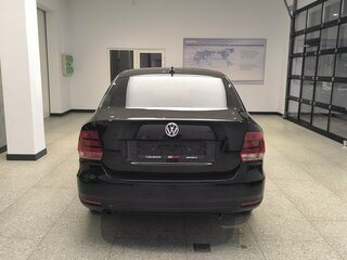 2018 Volkswagen Polo V Рестайлинг, чёрный, 950000 рублей, вид 5