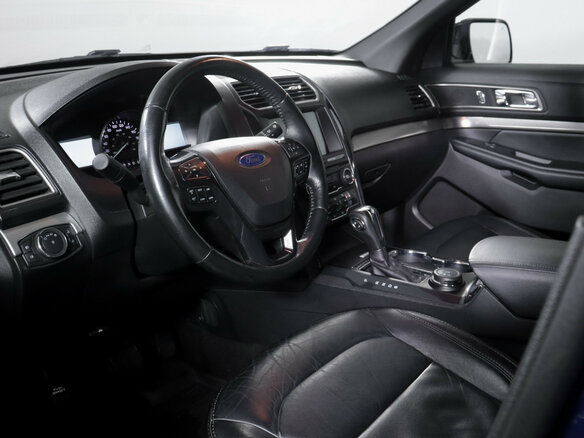 2018 Ford Explorer V Рестайлинг 2, синий, 3269000 рублей - вид 13