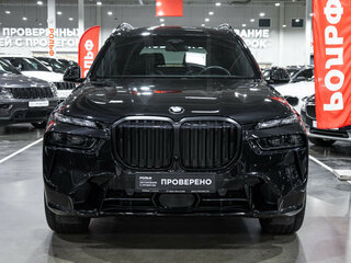 2023 BMW X7 40i I (G07) Рестайлинг, чёрный, 12990000 рублей, вид 4