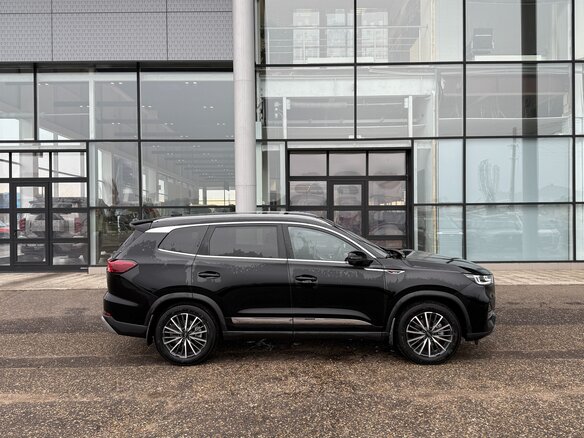 2024 Chery Tiggo 8 Pro Max I Рестайлинг, чёрный, 2095000 рублей - вид 4