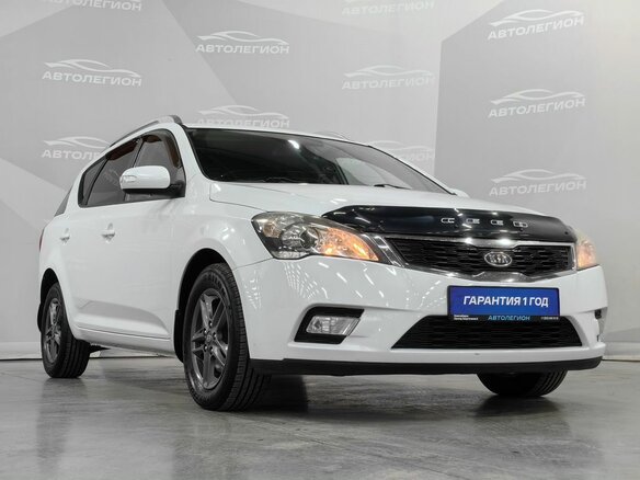 2011 Kia Ceed I Рестайлинг, белый, 865000 рублей - вид 24