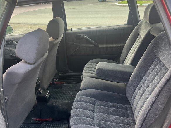 1992 Volkswagen Passat B3, красный, 185000 рублей - вид 15