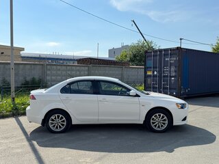2014 Mitsubishi Lancer X Рестайлинг, белый, 799000 рублей, вид 5