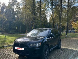 2010 Mitsubishi Outlander II Рестайлинг, чёрный, 1050000 рублей, вид 2