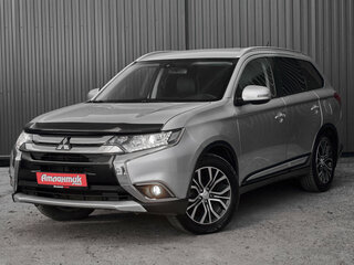 2016 Mitsubishi Outlander III Рестайлинг 2, серебристый, 1999000 рублей, вид 1