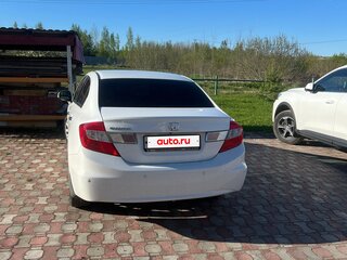 2012 Honda Civic IX, белый, 1349999 рублей, вид 2
