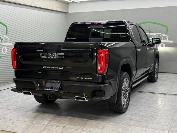 2025 GMC Sierra Crew Cab IV Рестайлинг, чёрный - вид 1