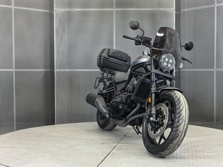 2024 Honda CMX 1100 Rebel, серый, 1099000 рублей, вид 3