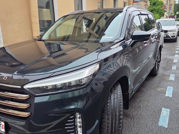 2022 Exeed VX I, зелёный, 2850000 рублей