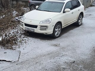 2009 Porsche Cayenne S I Рестайлинг (957), белый, 1300000 рублей, вид 2