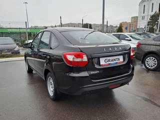 2026 Lada (ВАЗ) Granta I Рестайлинг, чёрный, 1087020 рублей, вид 3