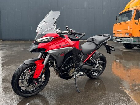 2025 Ducati Multistrada V4, красный, 3000000 рублей, вид 2