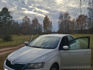 2016 Skoda Rapid I, белый, 720000 рублей, вид 3