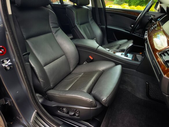2008 BMW 5 серии 525i V (E60/E61) Рестайлинг, серый - вид 21