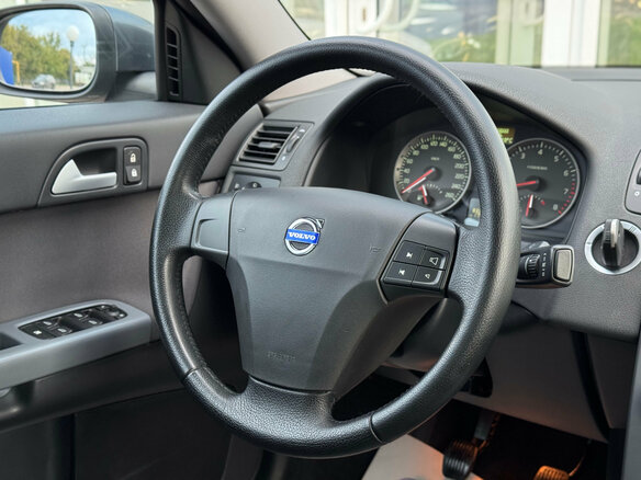 2007 Volvo S40 II, серый, 880000 рублей - вид 9