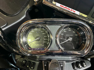 2015 Harley-Davidson CVO Road Glide, серый, 1700000 рублей, вид 1