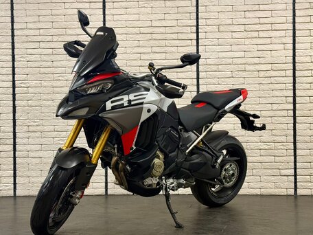 2026 Ducati Multistrada V4, белый, 4380000 рублей, вид 4