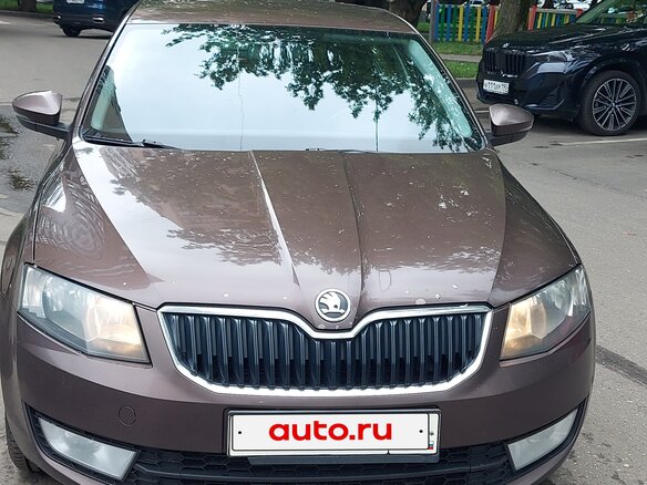 2013 Skoda Octavia III (A7), коричневый, 950000 рублей - вид 1