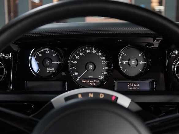 2013 Rolls-Royce Phantom VII Рестайлинг (Series II), чёрный - вид 14