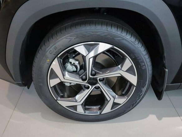 2026 Geely Atlas II, чёрный - вид 8
