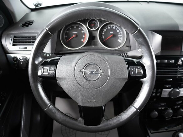 2011 Opel Astra H Рестайлинг, белый, 769000 рублей - вид 11