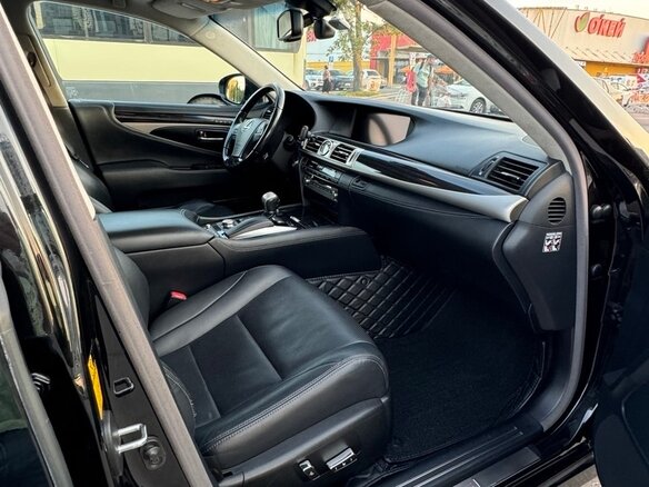 2012 Lexus LS Long 460 L IV Рестайлинг 2, чёрный, 2600000 рублей - вид 15