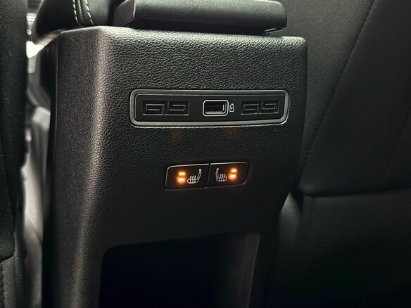 2023 Geely Coolray I, белый, 1999000 рублей - вид 29